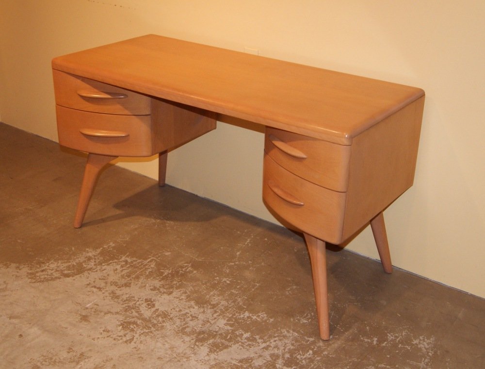 Heywood deals wakefield desk